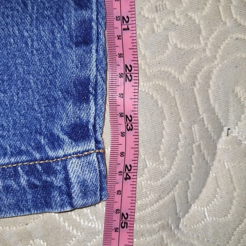 A pair of J.Crew ladies' 9
